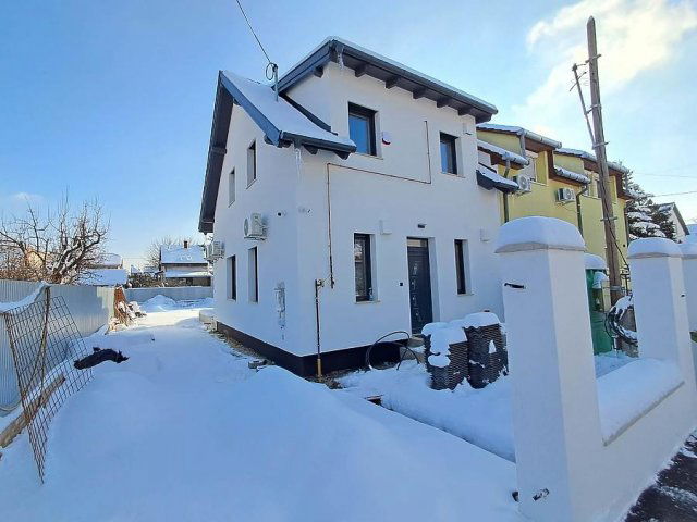 Eladó családi ház, Budapesten, XV. kerületben 155.9 M Ft