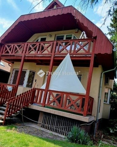 Eladó családi ház, Budapesten, III. kerületben 129.9 M Ft