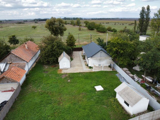 Eladó családi ház, Hevesvezekényen 28.7 M Ft, 2 szobás