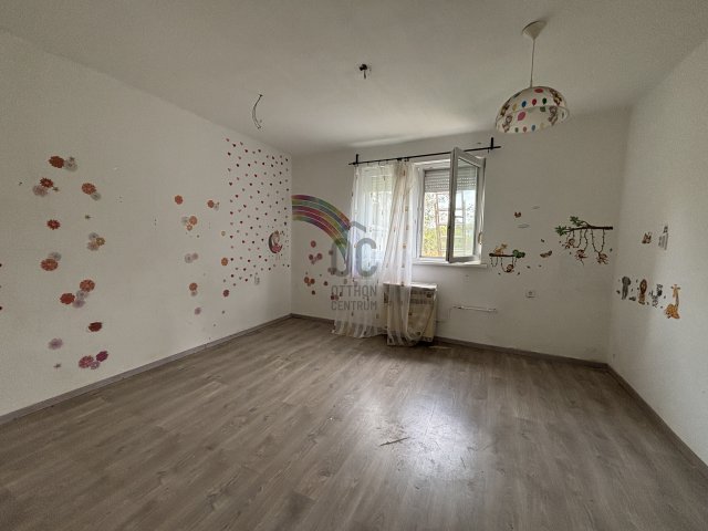 Eladó családi ház, Hajdúsámsonon 51.9 M Ft, 2 szobás
