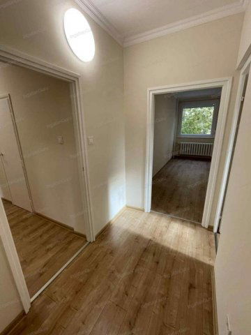 Eladó téglalakás, Kecskeméten 48.99 M Ft, 3 szobás