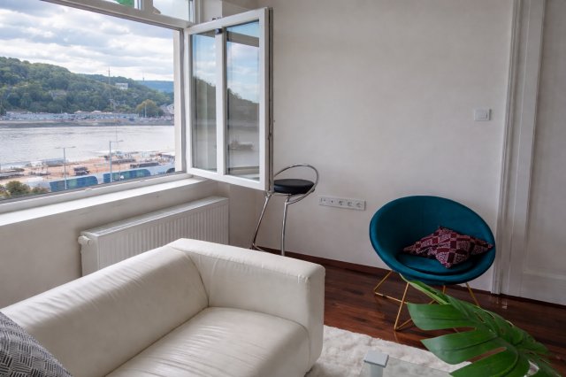 Kiadó téglalakás, albérlet, V. kerületben, Belgrád rakparton