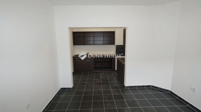 Eladó családi ház, Zalaszentivánon 130 M Ft, 2 szobás