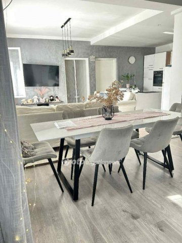 Eladó családi ház, Encsen 21.5 M Ft, 3 szobás