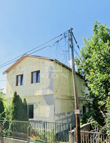 Eladó családi ház, Budapesten, XVIII. kerületben 45 M Ft