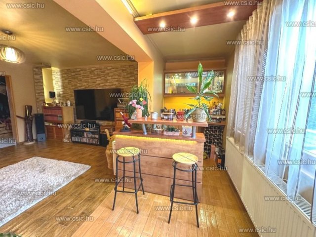 Eladó családi ház, Budapesten, XVII. kerületben 148.5 M Ft