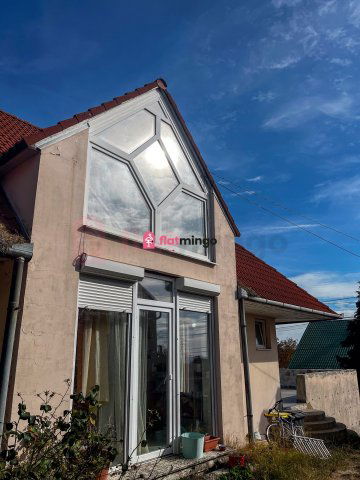 Eladó családi ház, Hosszúhetényen 62.9 M Ft, 3 szobás