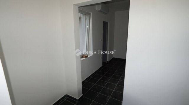 Eladó családi ház, Zalaszentivánon 130 M Ft, 2 szobás