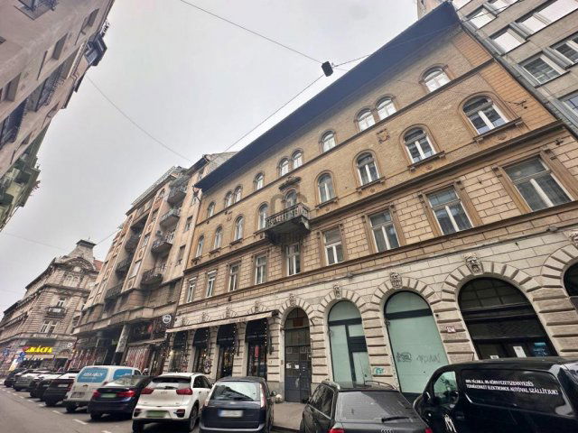 Eladó téglalakás, Budapesten, VII. kerületben 79.9 M Ft