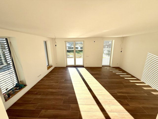 Eladó családi ház, Őrbottyánban 149.9 M Ft, 4 szobás