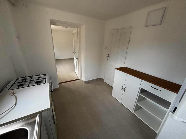 Kiadó családi ház, albérlet, Budapesten, XV. kerületben