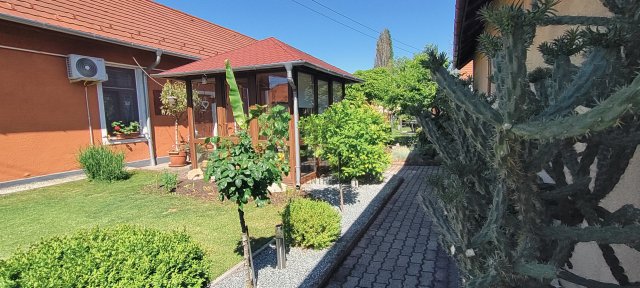 Eladó családi ház, Győrött 124.9 M Ft, 3 szobás