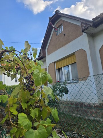 Eladó családi ház, Perőcsényen 34.9 M Ft, 4 szobás