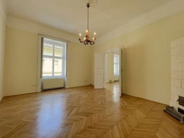 Eladó téglalakás, Budapesten, V. kerületben 219 M Ft, 3+1 szobás