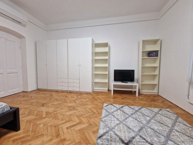 Kiadó téglalakás, albérlet, IX. kerületben, Telepy utcában