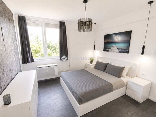 Kiadó téglalakás, albérlet, Debrecenben 240 E Ft / hó, 3 szobás