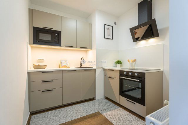 Eladó panellakás, Budapesten, XI. kerületben 89.5 M Ft, 2 szobás