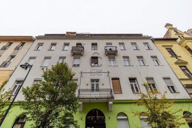 Eladó téglalakás, Budapesten, VIII. kerületben 85.5 M Ft