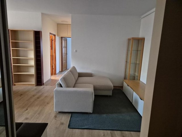 Eladó iroda, Dunakeszin 87 M Ft, 2 szobás / költözzbe.hu