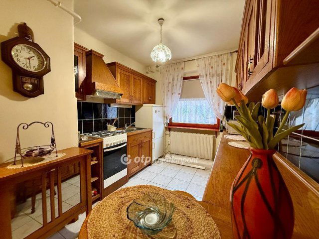 Eladó téglalakás, Debrecenben 58.5 M Ft, 2 szobás