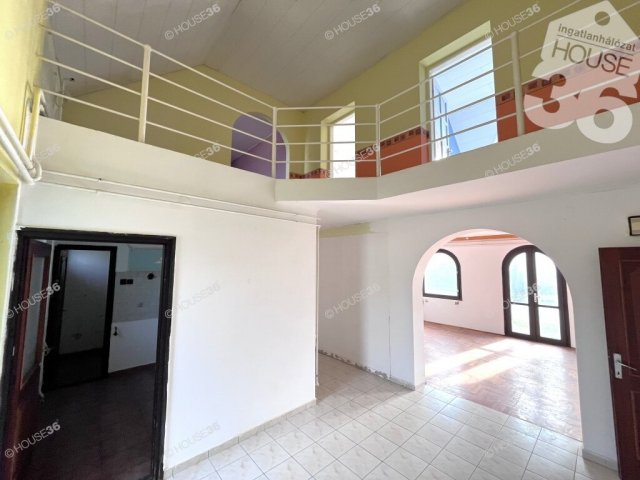 Eladó üzlethelyiség, Tolnán 35.499 M Ft / költözzbe.hu