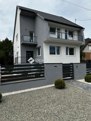 Eladó családi ház, XVII. kerületben, Görömböly utcában