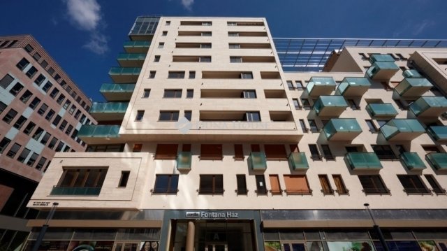 Eladó téglalakás, Budapesten, VIII. kerületben 109.9 M Ft