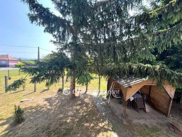 Eladó családi ház, Kazáron 25.6 M Ft, 4 szobás