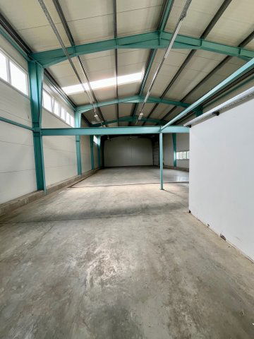 Eladó ipari ingatlan, Nagytarcsán 0.77 M Ft / költözzbe.hu