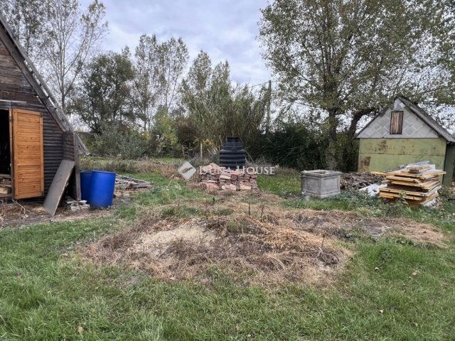 Eladó telek, Székesfehérvárott 10.5 M Ft / költözzbe.hu