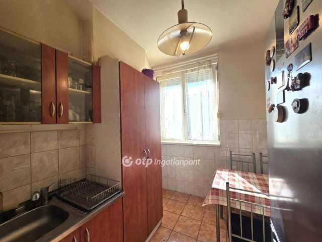 Eladó téglalakás, Budapesten, X. kerületben 63 M Ft, 2 szobás