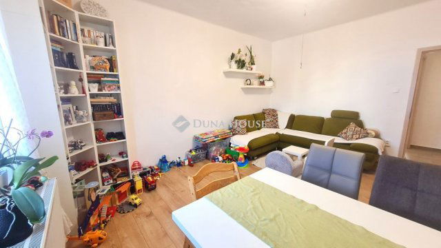 Eladó téglalakás, Zalaegerszegen, Göcseji úton 41.99 M Ft