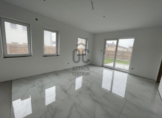 Eladó téglalakás, Dunaharasztin 89.625 M Ft, 3 szobás