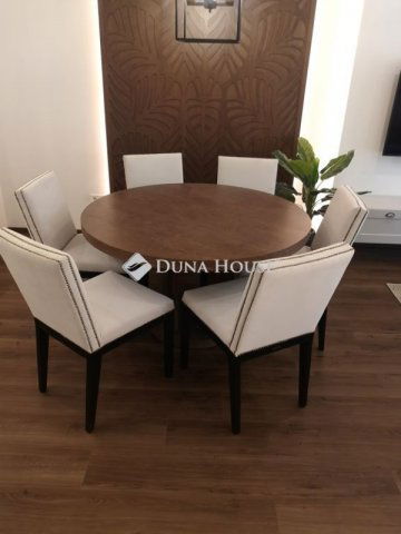 Eladó téglalakás, Szántódon 341.5 M Ft, 3 szobás