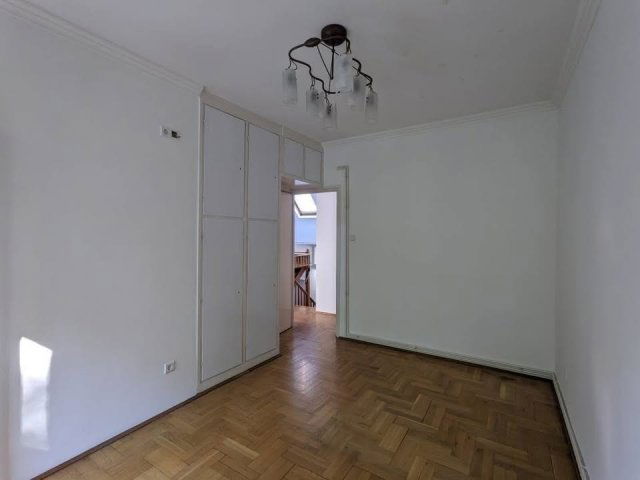 Kiadó téglalakás, albérlet, I. kerületben, Lovas úton