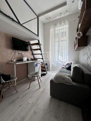 Eladó téglalakás, Budapesten, VI. kerületben 44.99 M Ft