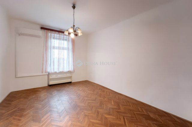 Eladó téglalakás, Budapesten, XIII. kerületben 70.5 M Ft