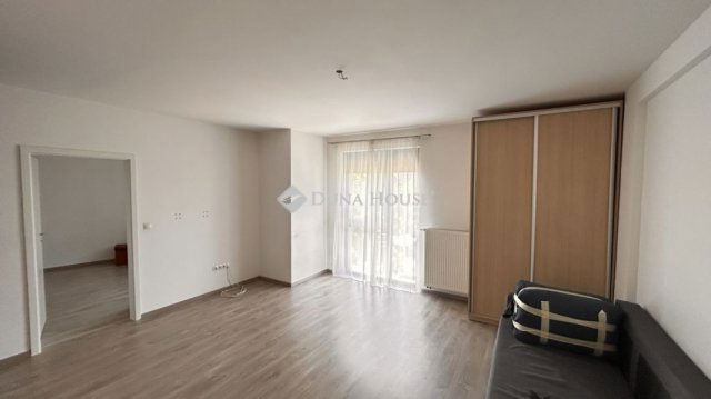 Eladó téglalakás, Budapesten, III. kerületben 83.5 M Ft