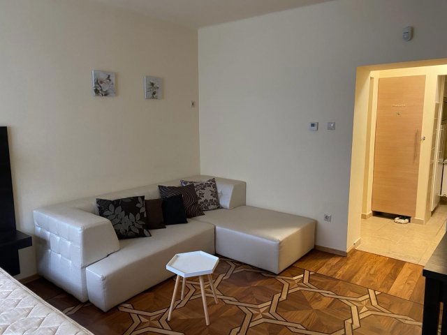 Kiadó téglalakás, albérlet, I. kerületben, Úri utcában