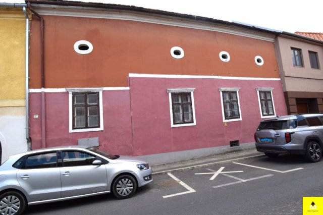 Eladó családi ház, Kőszegen 58 M Ft, 3 szobás