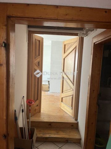 Eladó téglalakás, Budapesten, XI. kerületben 67 M Ft, 4 szobás