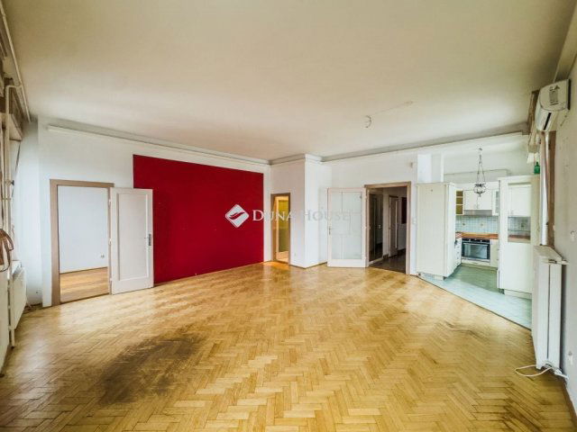 Eladó téglalakás, Budapesten, VII. kerületben 215.5 M Ft