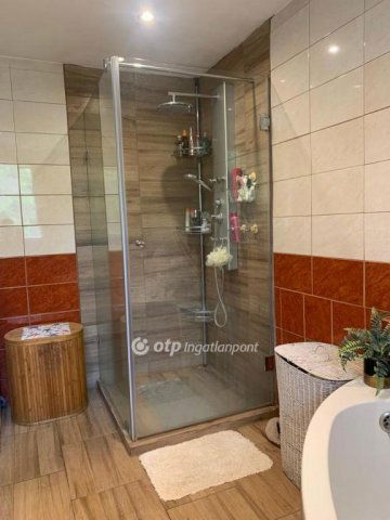 Eladó családi ház, Érden 78.5 M Ft, 3 szobás