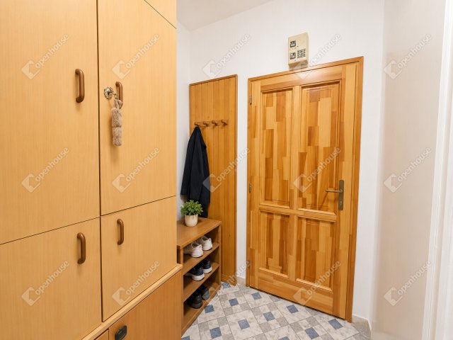 Eladó téglalakás, Zalaegerszegen 31.5 M Ft, 1 szobás