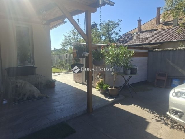 Eladó sorház, Budapesten, XVI. kerületben 129.9 M Ft, 2 szobás