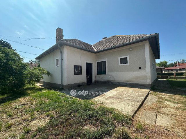 Eladó családi ház, Derekegyházán 16.99 M Ft, 3 szobás