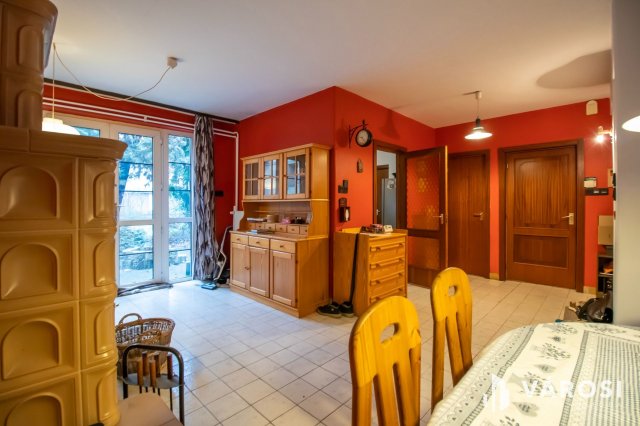 Eladó családi ház, Székesfehérvárott 149.9 M Ft, 5+1 szobás