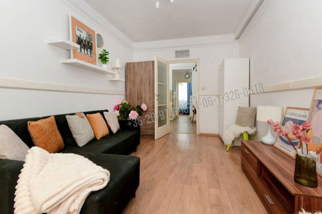 Eladó téglalakás, Budapesten, I. kerületben, Hattyú utcában