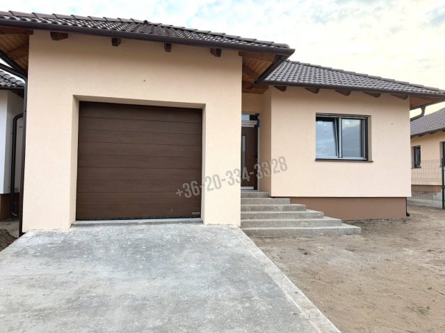 Eladó családi ház, Veresegyházon 149.9 M Ft, 5 szobás