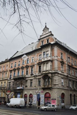 Eladó téglalakás, Budapesten, VI. kerületben, Teréz körúton